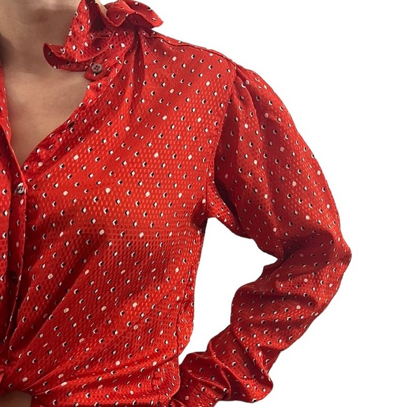 Sold// Gorgeous Vintage Evan Picone Red Blouse, Small/Medium - Picture 2 of 5